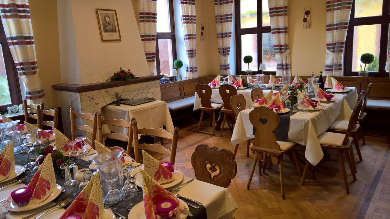 Hotel Restaurant Hambacher Winzer Neustadt an der Weinstraße Esterno foto